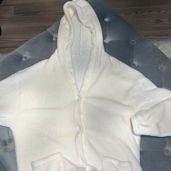 Long robe - Picture 3 of 3